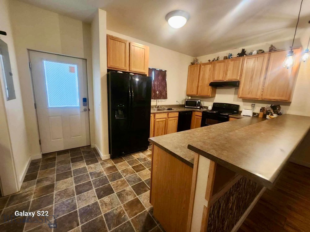623 W Granite Street