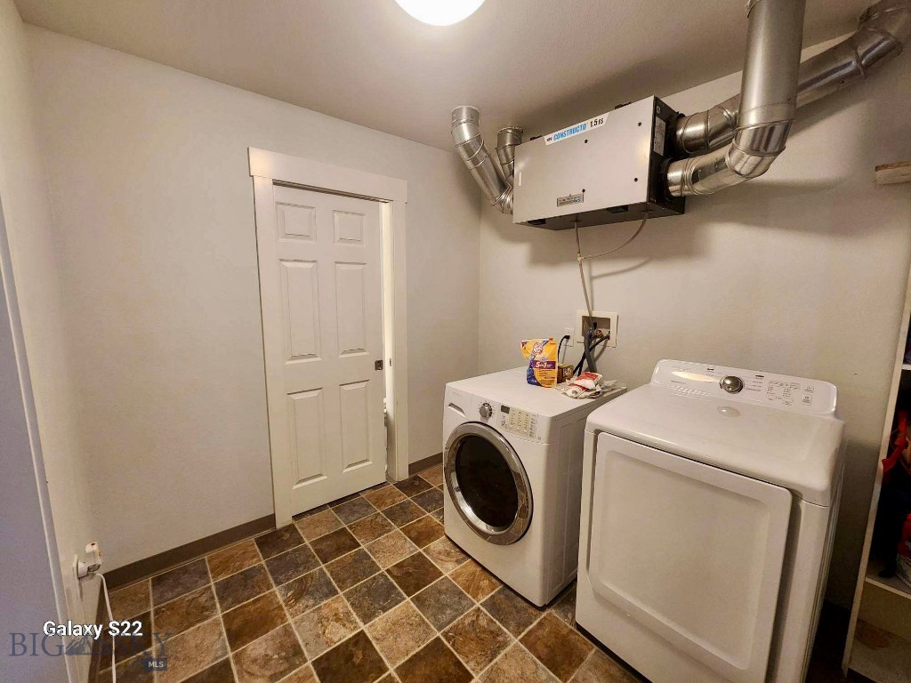 623 W Granite Street