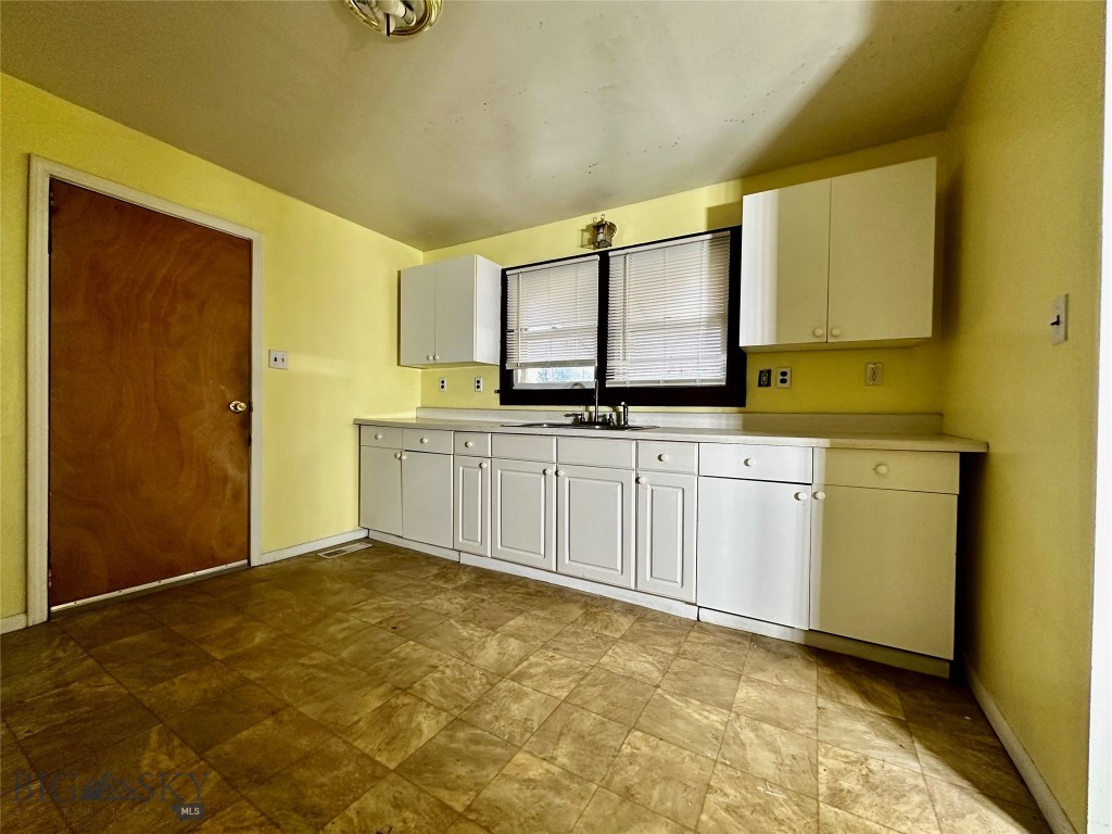 1318 Farrell Street