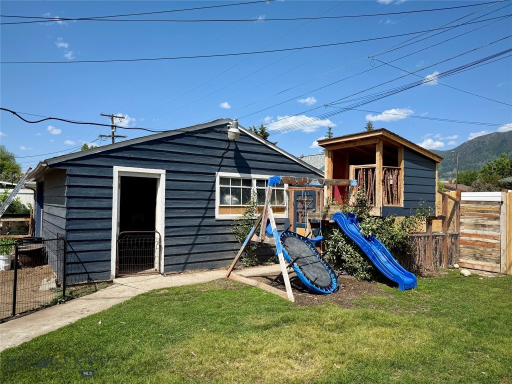 2030 Adams Avenue