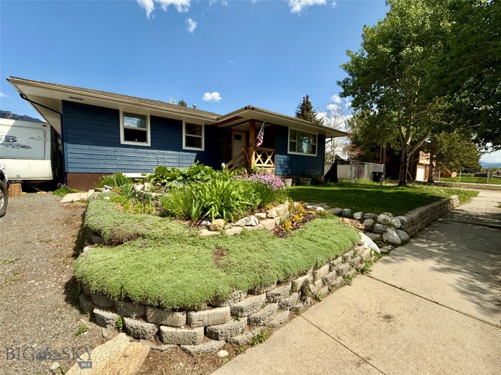 2030 Adams Avenue