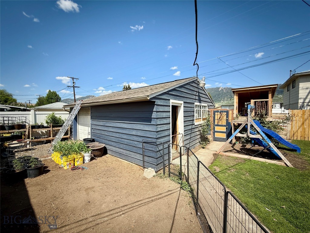 2030 Adams Avenue