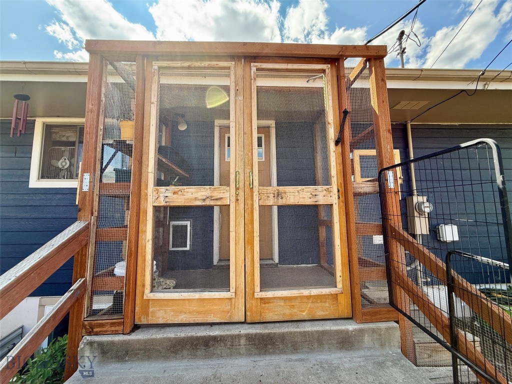 2030 Adams Avenue