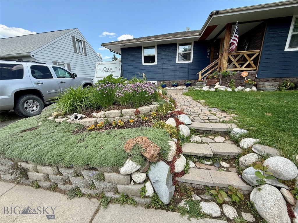 2030 Adams Avenue