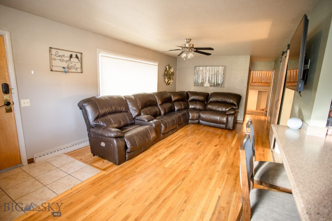 2925 Bayard