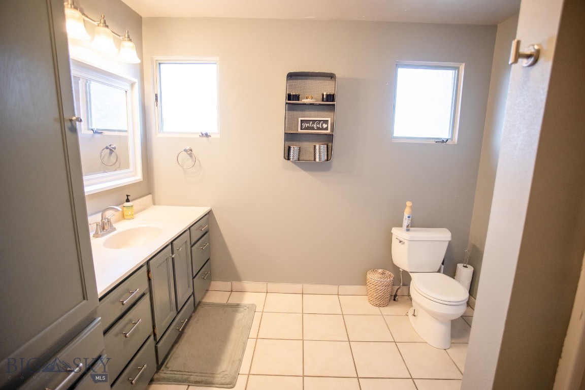 2925 Bayard