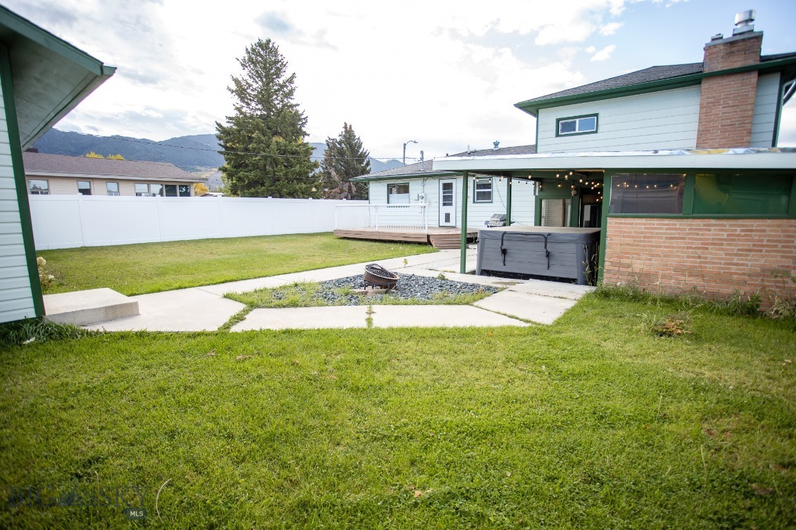 2925 Bayard