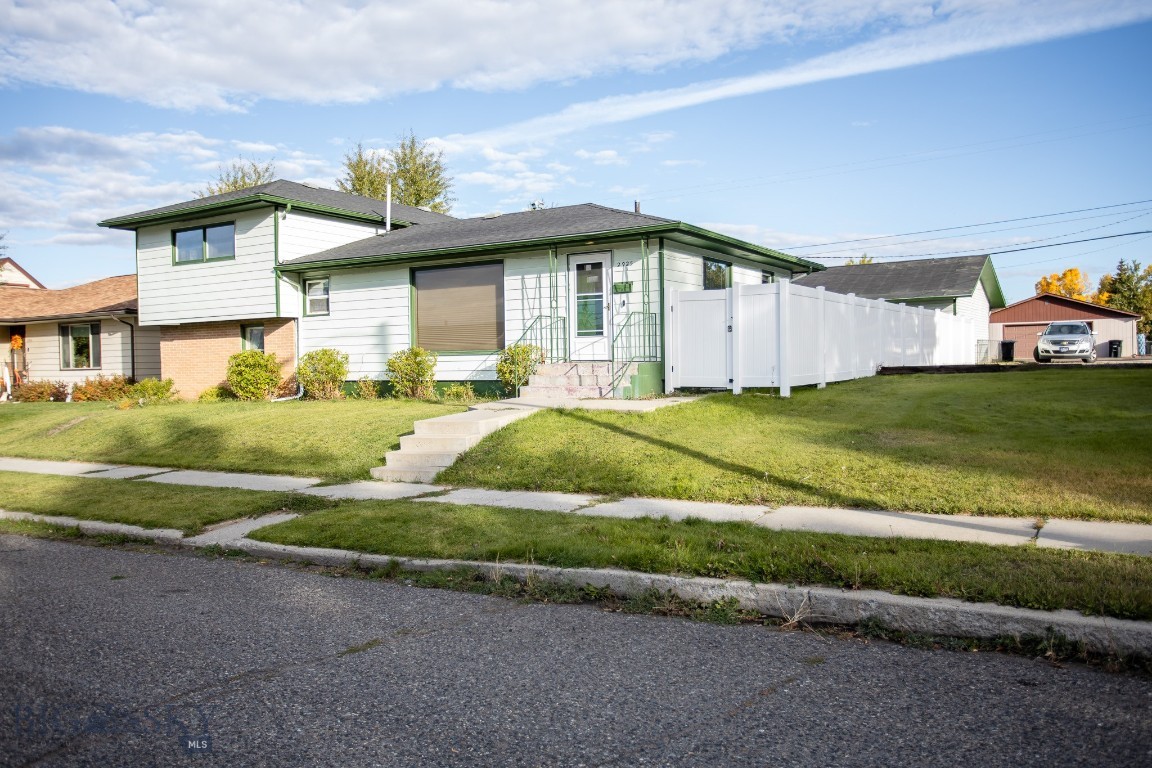 2925 Bayard