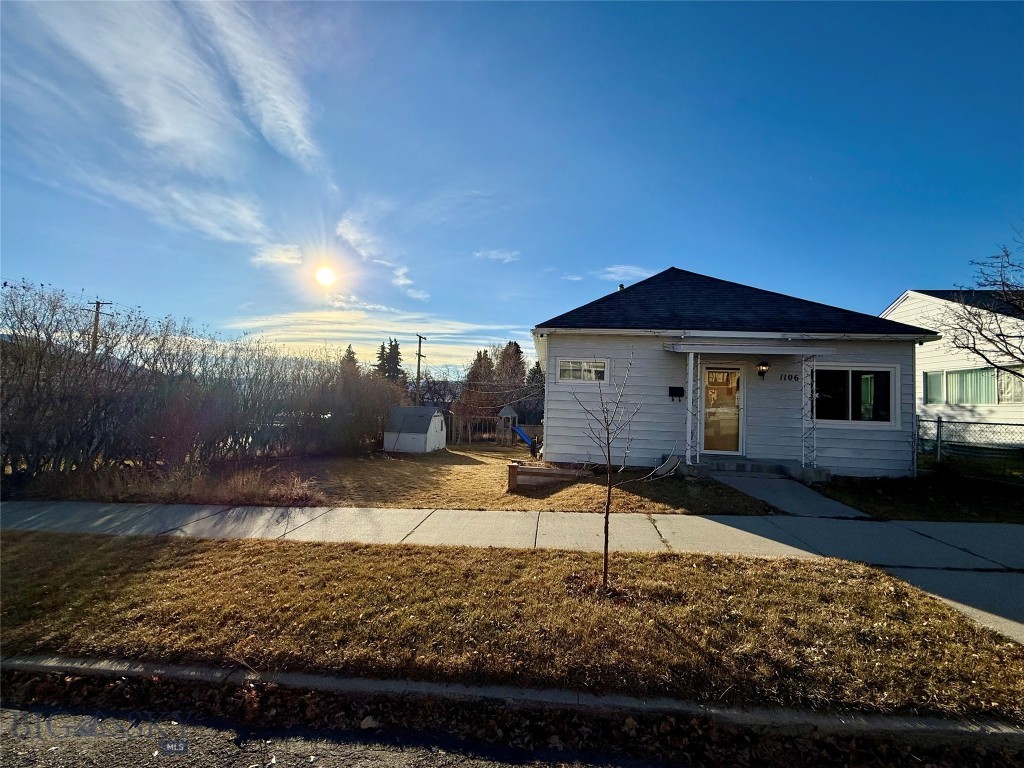 1106 W Porphyry Street