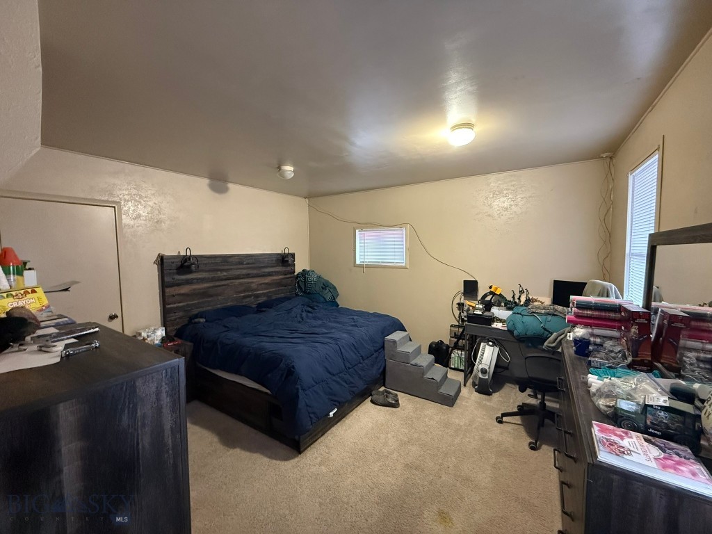 554 N Franklin