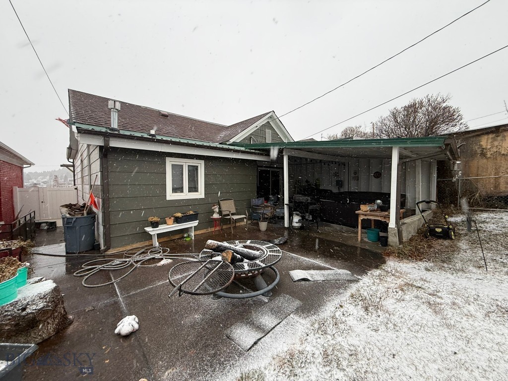554 N Franklin