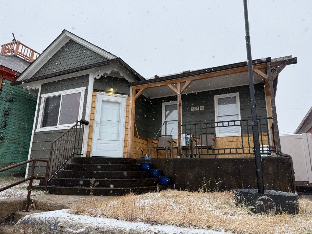 554 N Franklin