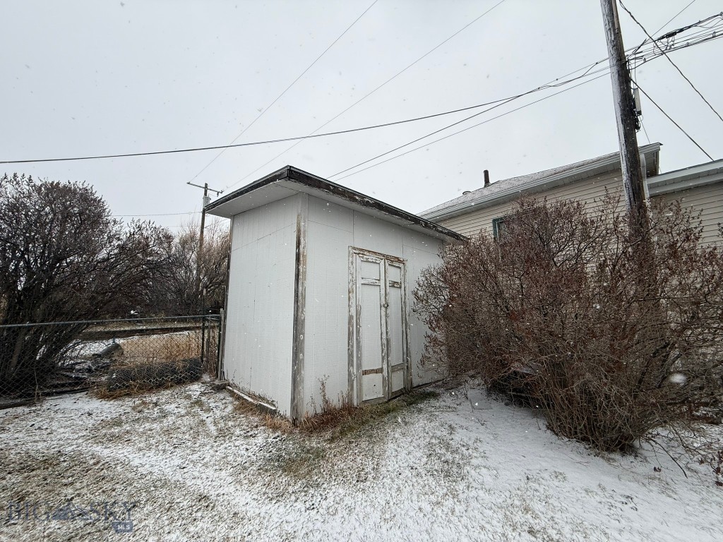 554 N Franklin
