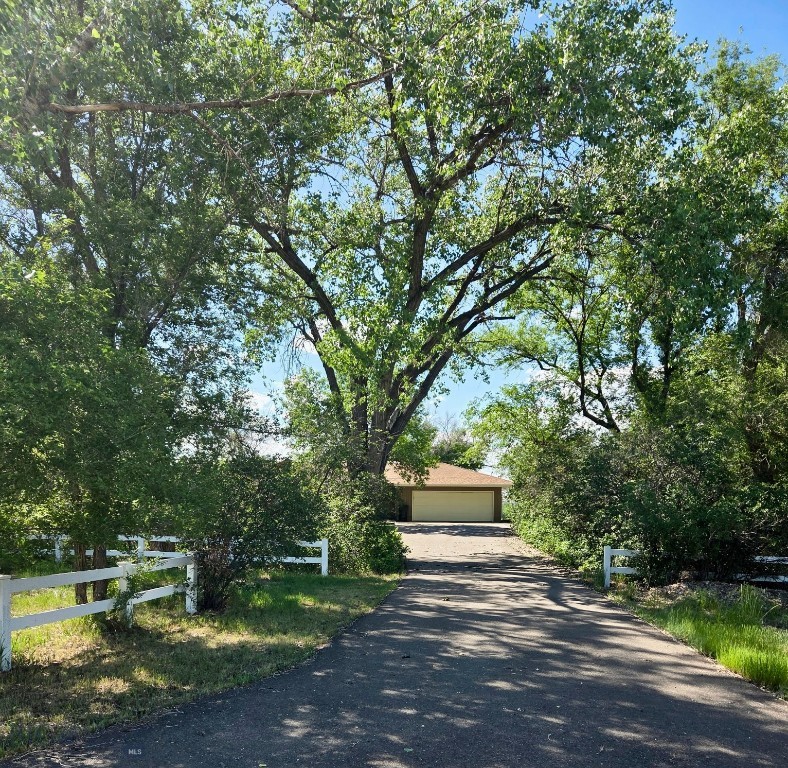 2 Fairgrounds Road