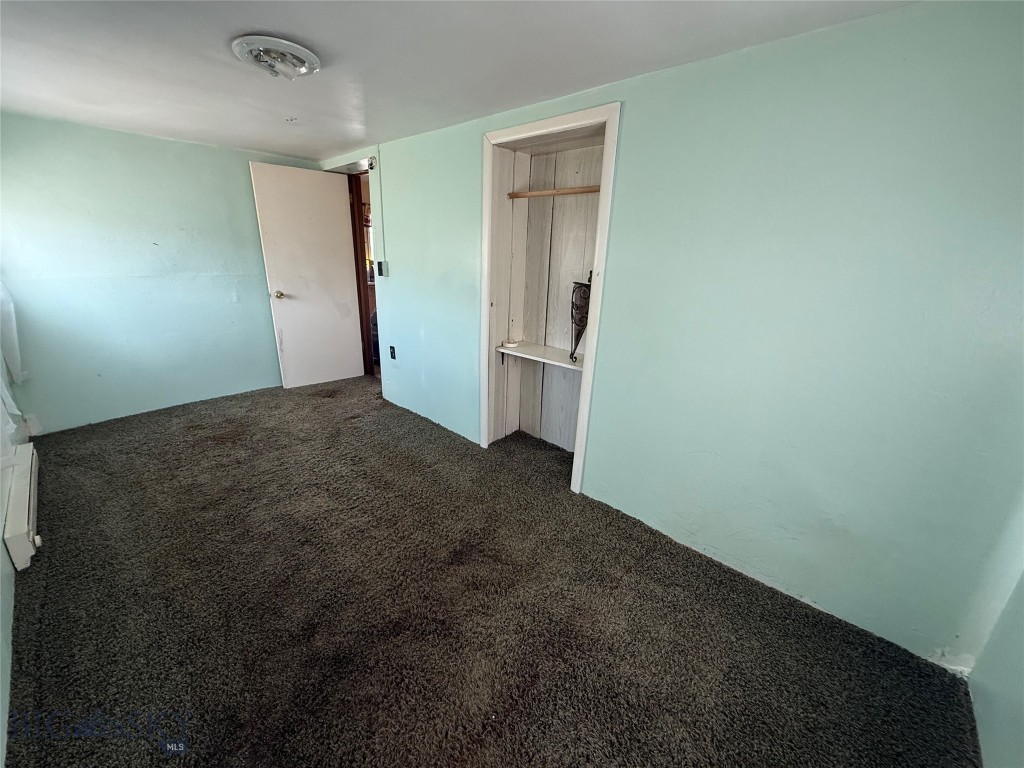 327 W Boardman Street