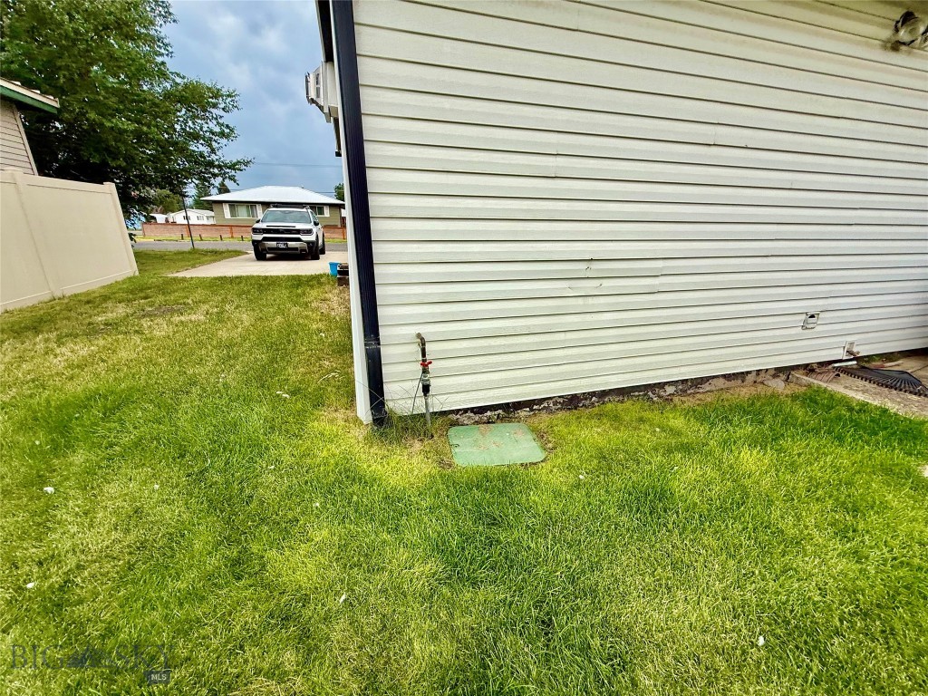 2309 Ottawa Street