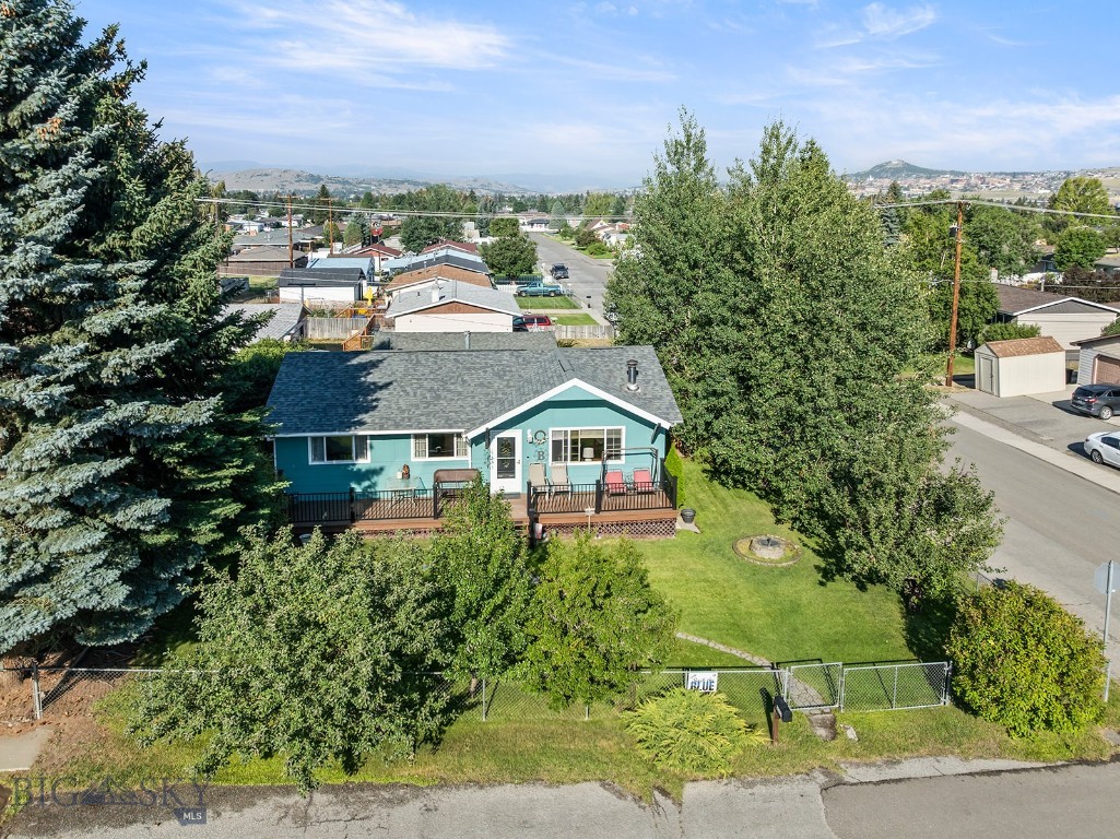 2009 Hancock Avenue