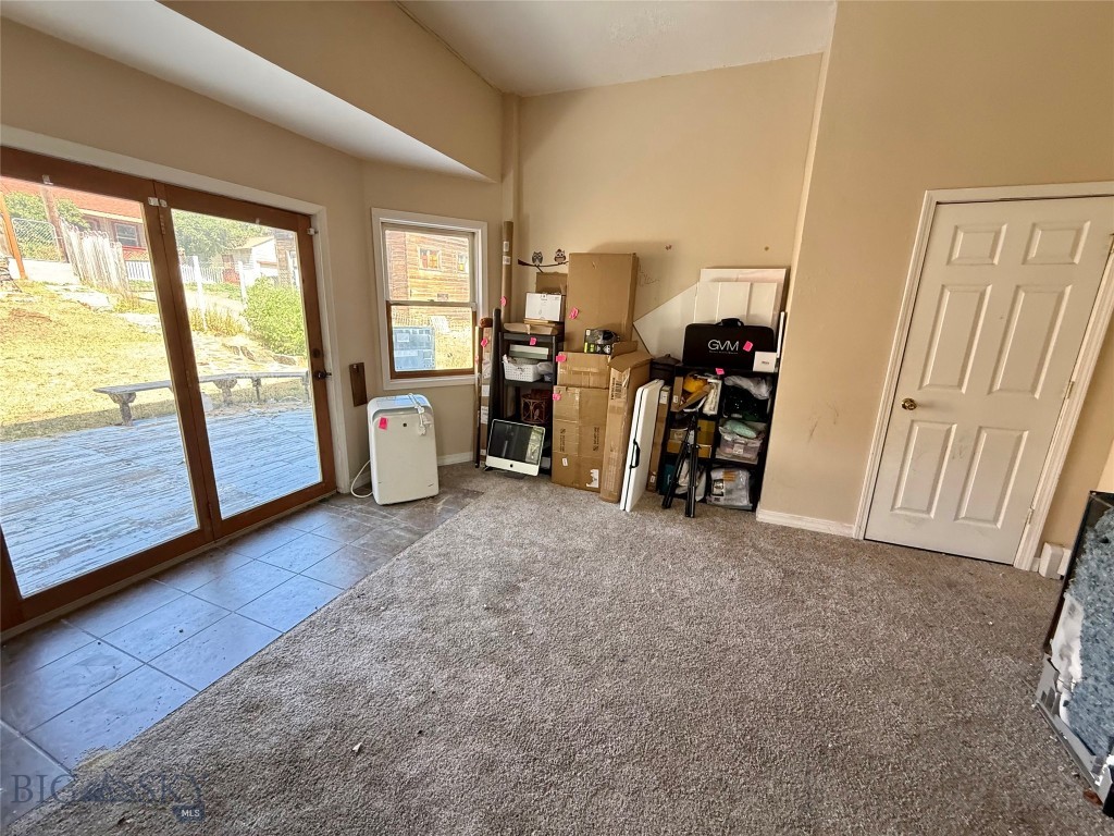 309 W Granite Street