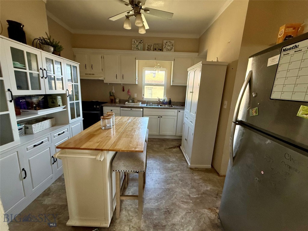 309 W Granite Street