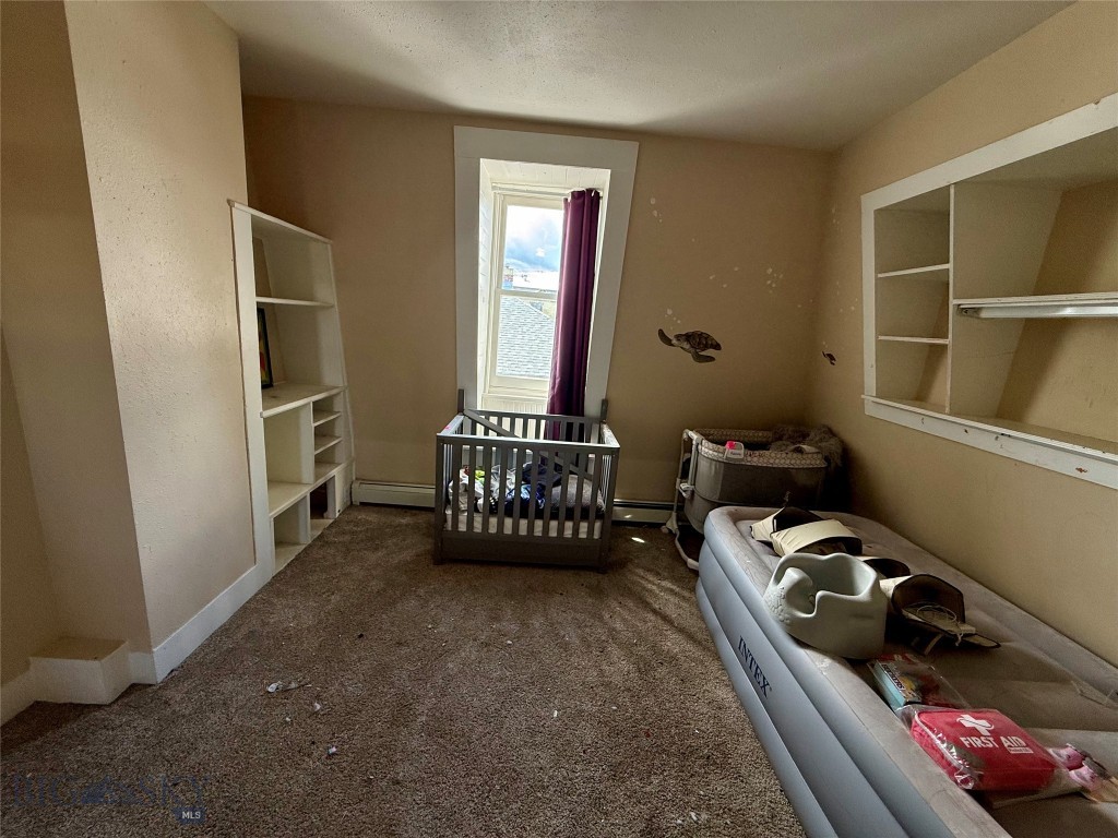 309 W Granite Street