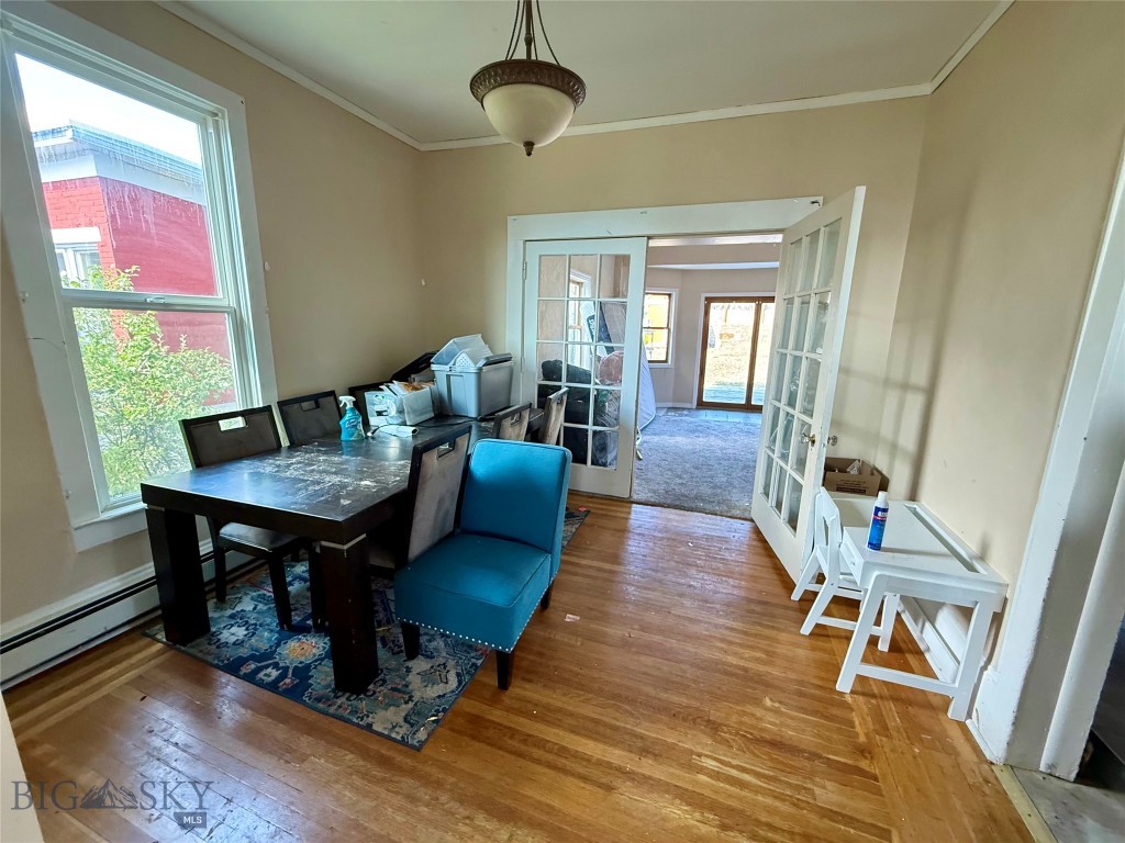309 W Granite Street