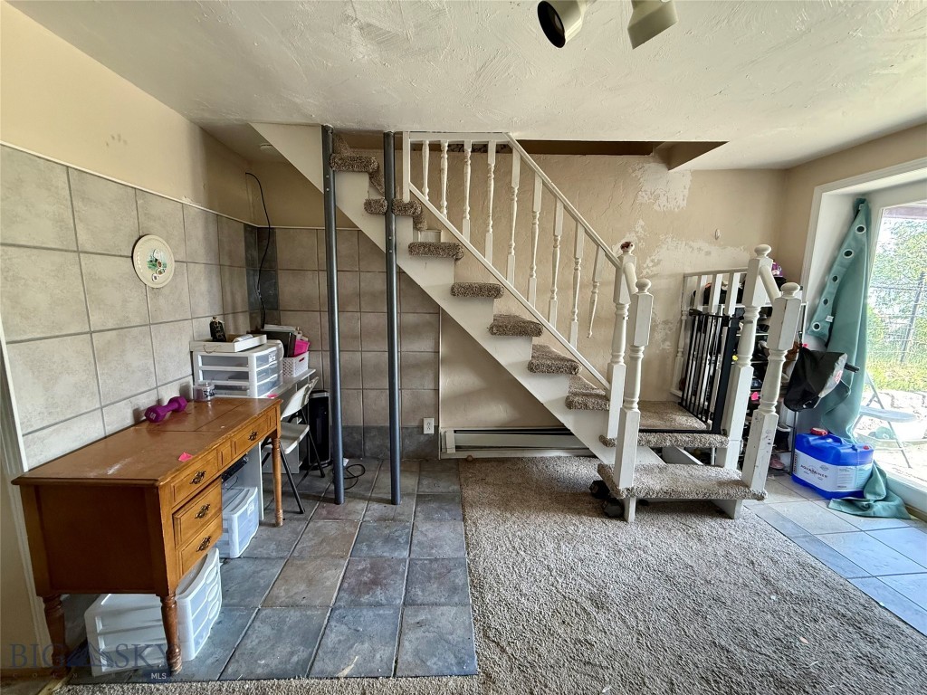 309 W Granite Street