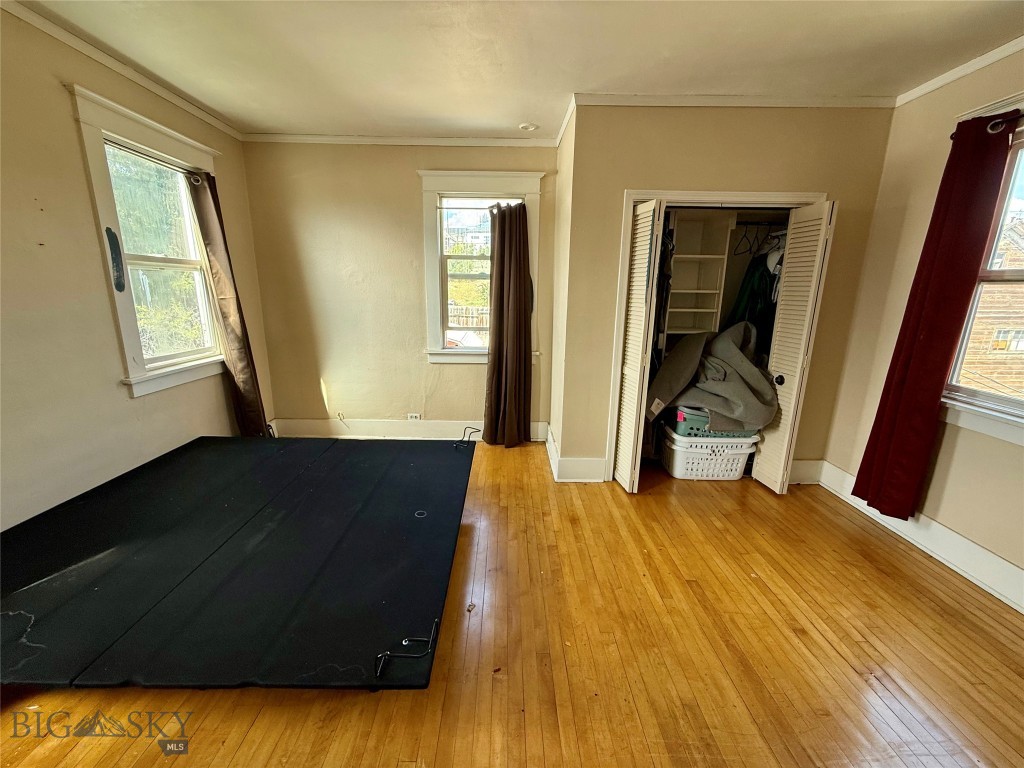 309 W Granite Street