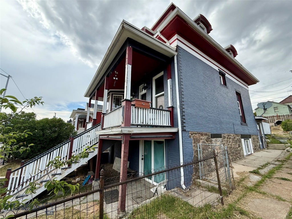 309 W Granite Street