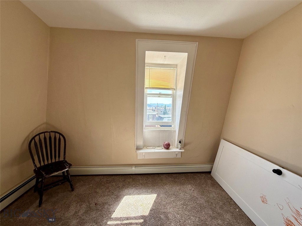 309 W Granite Street