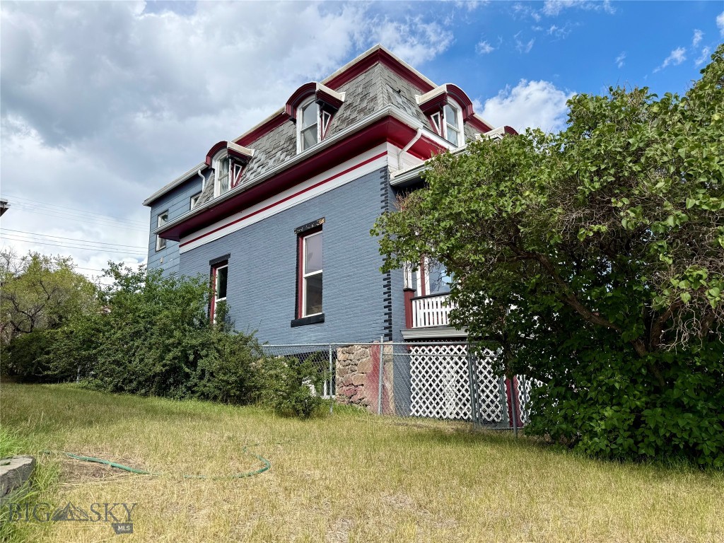 309 W Granite Street