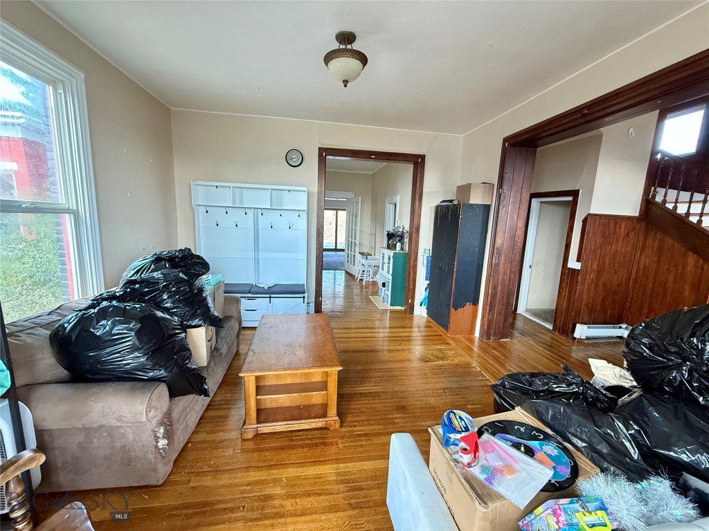 309 W Granite Street