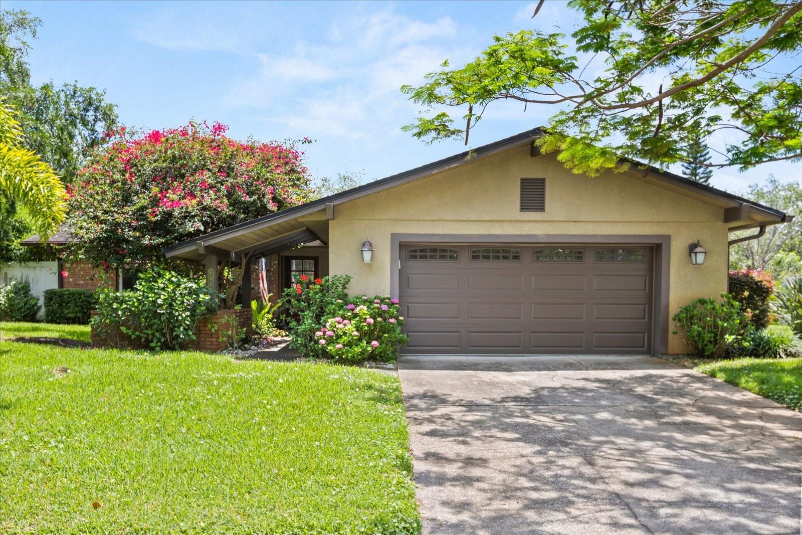 1247 ROSEMARY DR