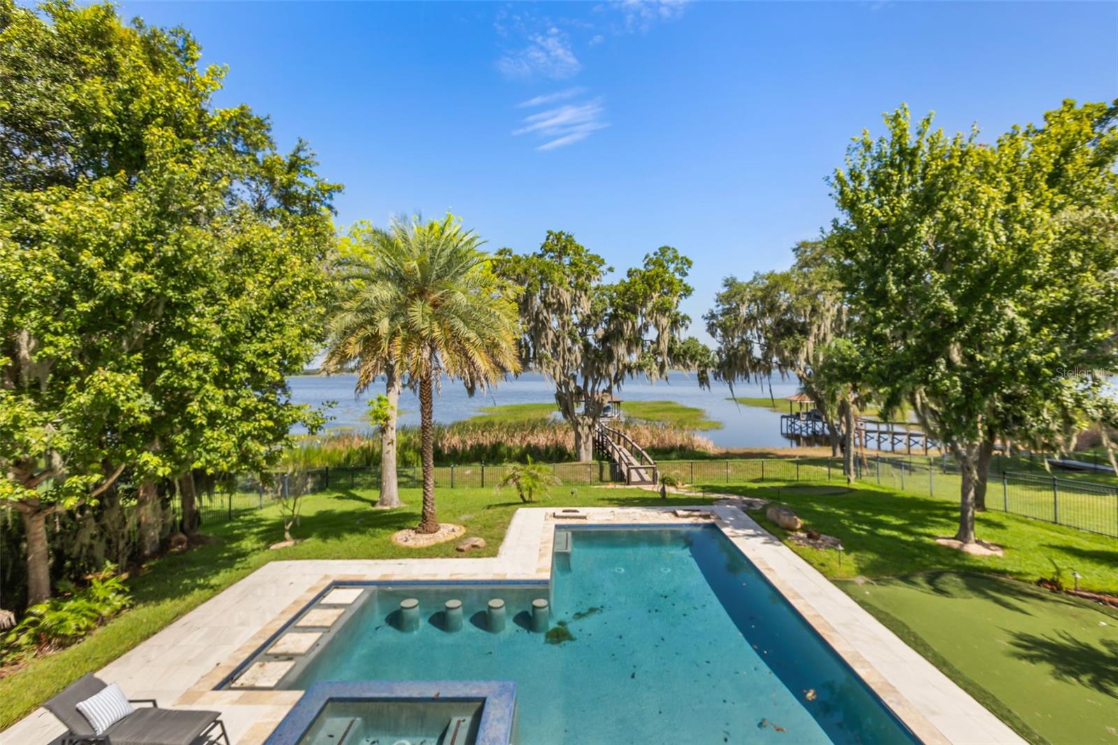 16038 JOHNS LAKE OVERLOOK DR