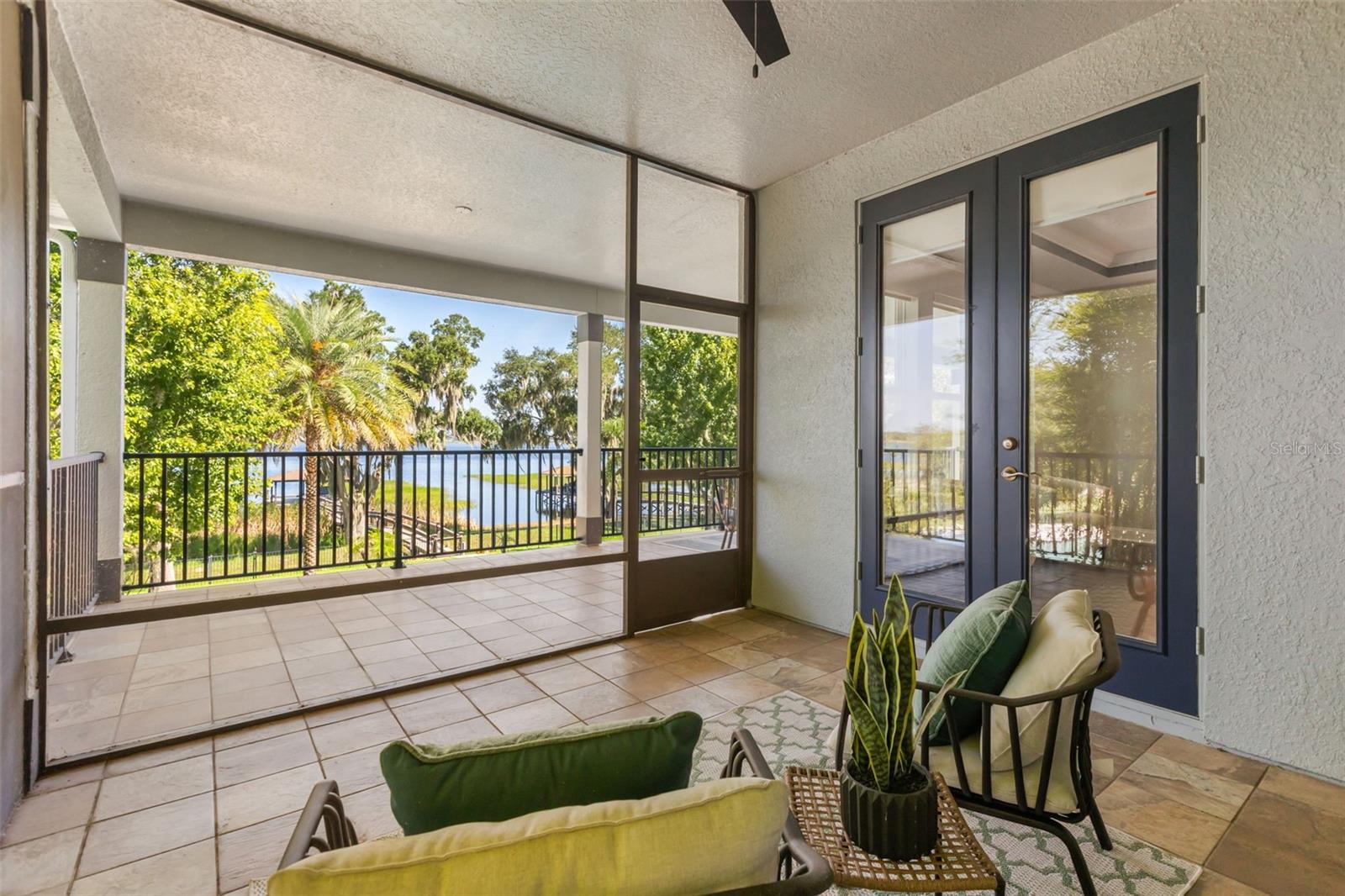 16038 JOHNS LAKE OVERLOOK DR