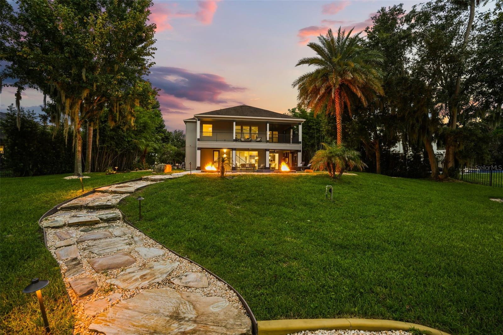 16038 JOHNS LAKE OVERLOOK DR