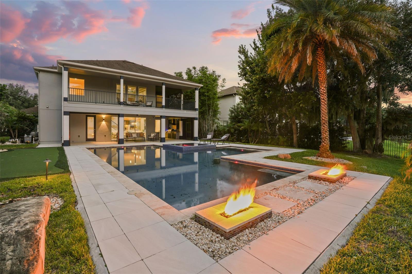 16038 JOHNS LAKE OVERLOOK DR