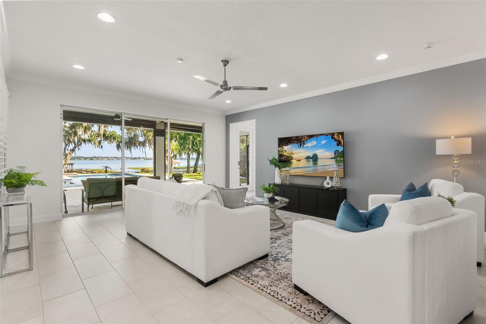 16038 JOHNS LAKE OVERLOOK DR