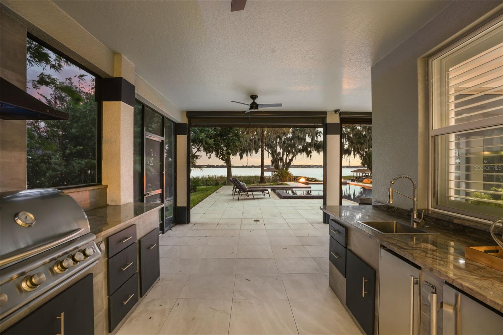 16038 JOHNS LAKE OVERLOOK DR