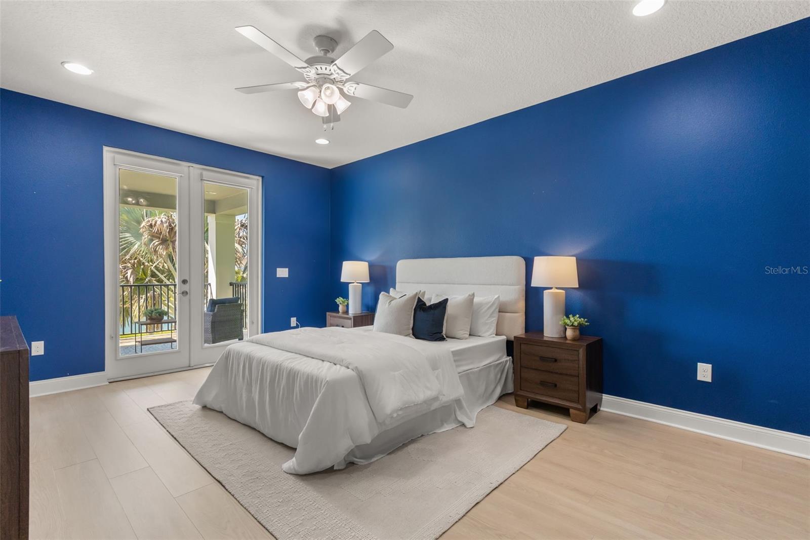 16038 JOHNS LAKE OVERLOOK DR