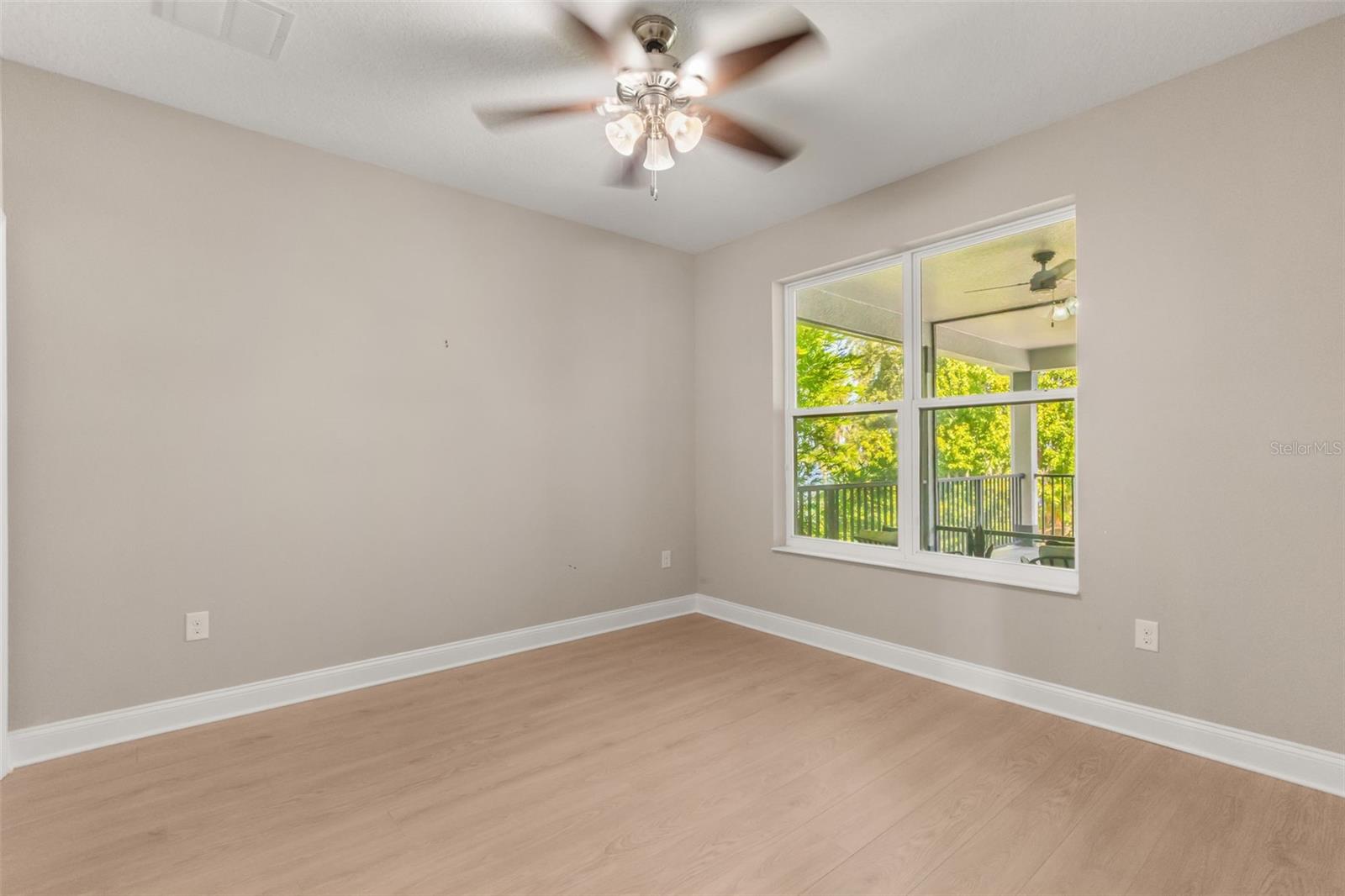 16038 JOHNS LAKE OVERLOOK DR