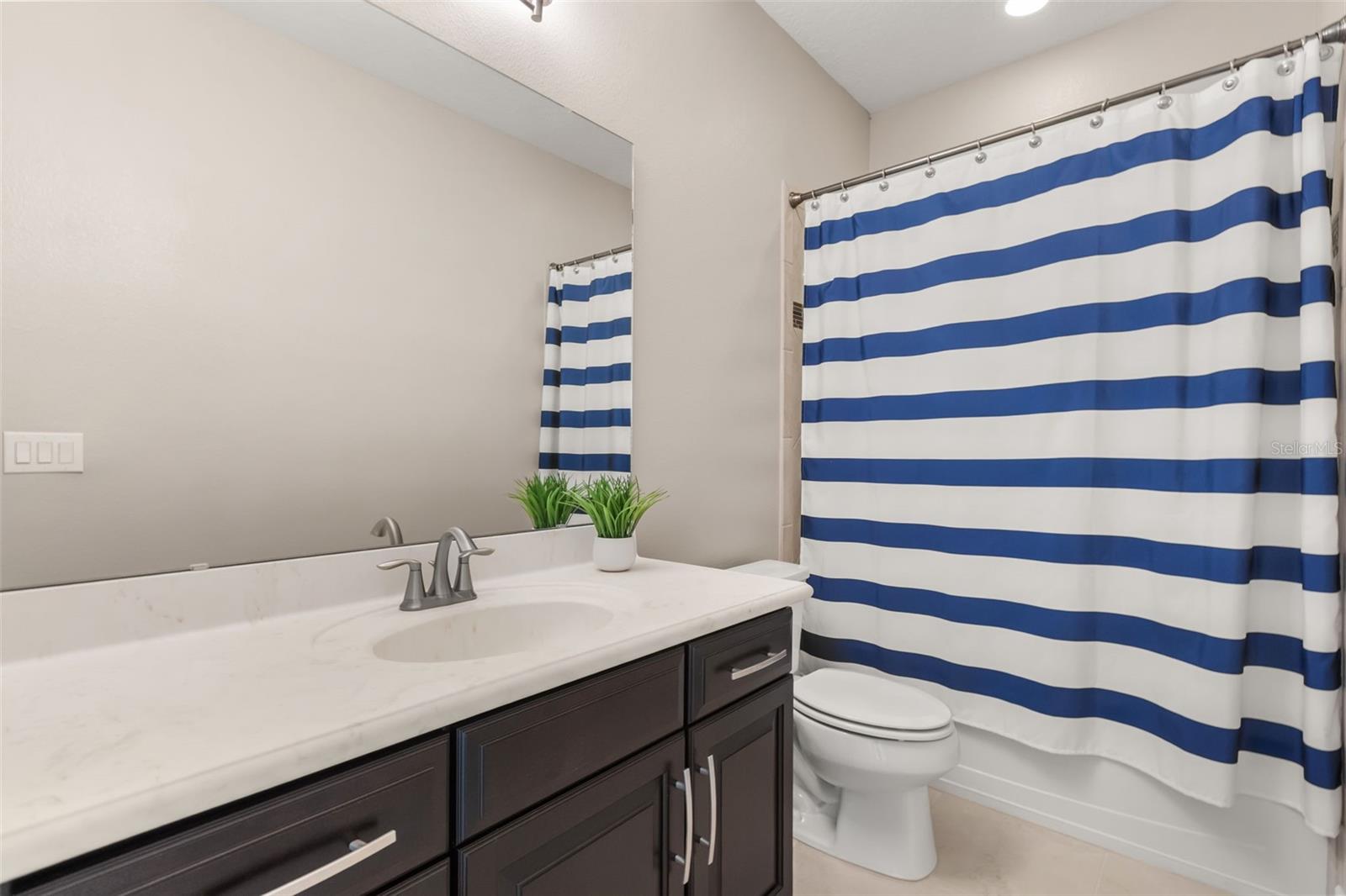 16038 JOHNS LAKE OVERLOOK DR