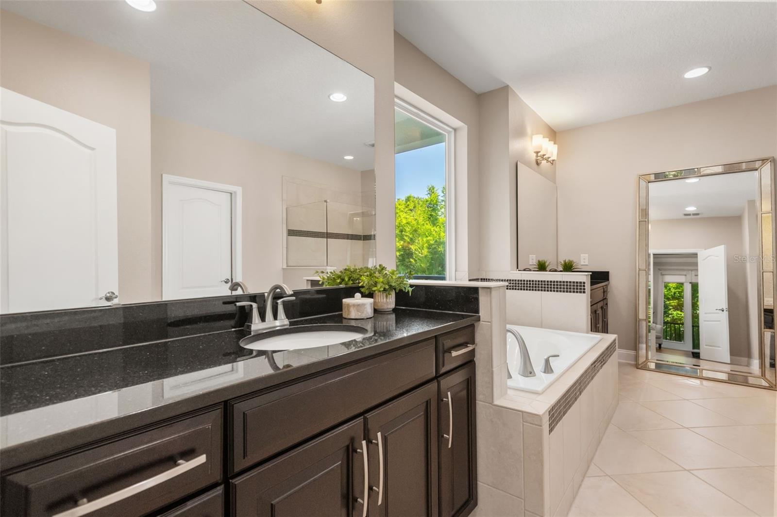 16038 JOHNS LAKE OVERLOOK DR