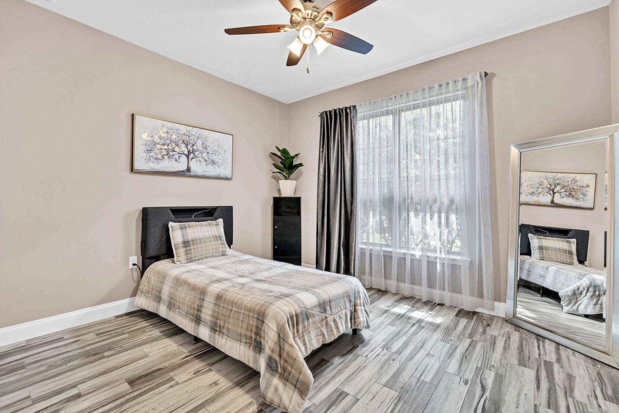 1369 N Beal Extension