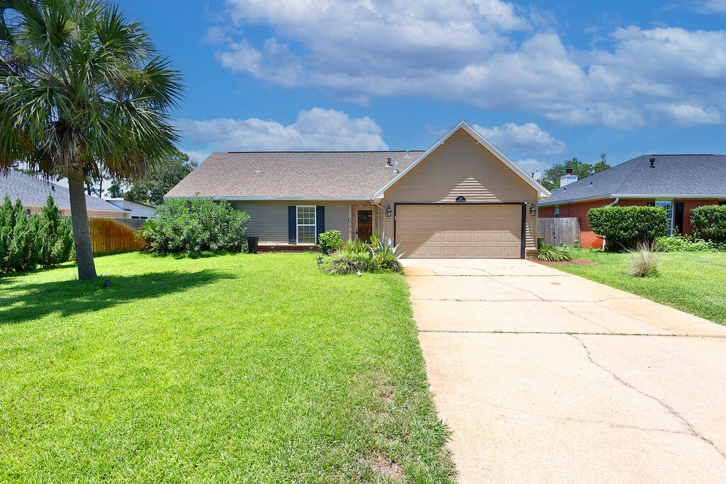 124 Long Pointe Drive