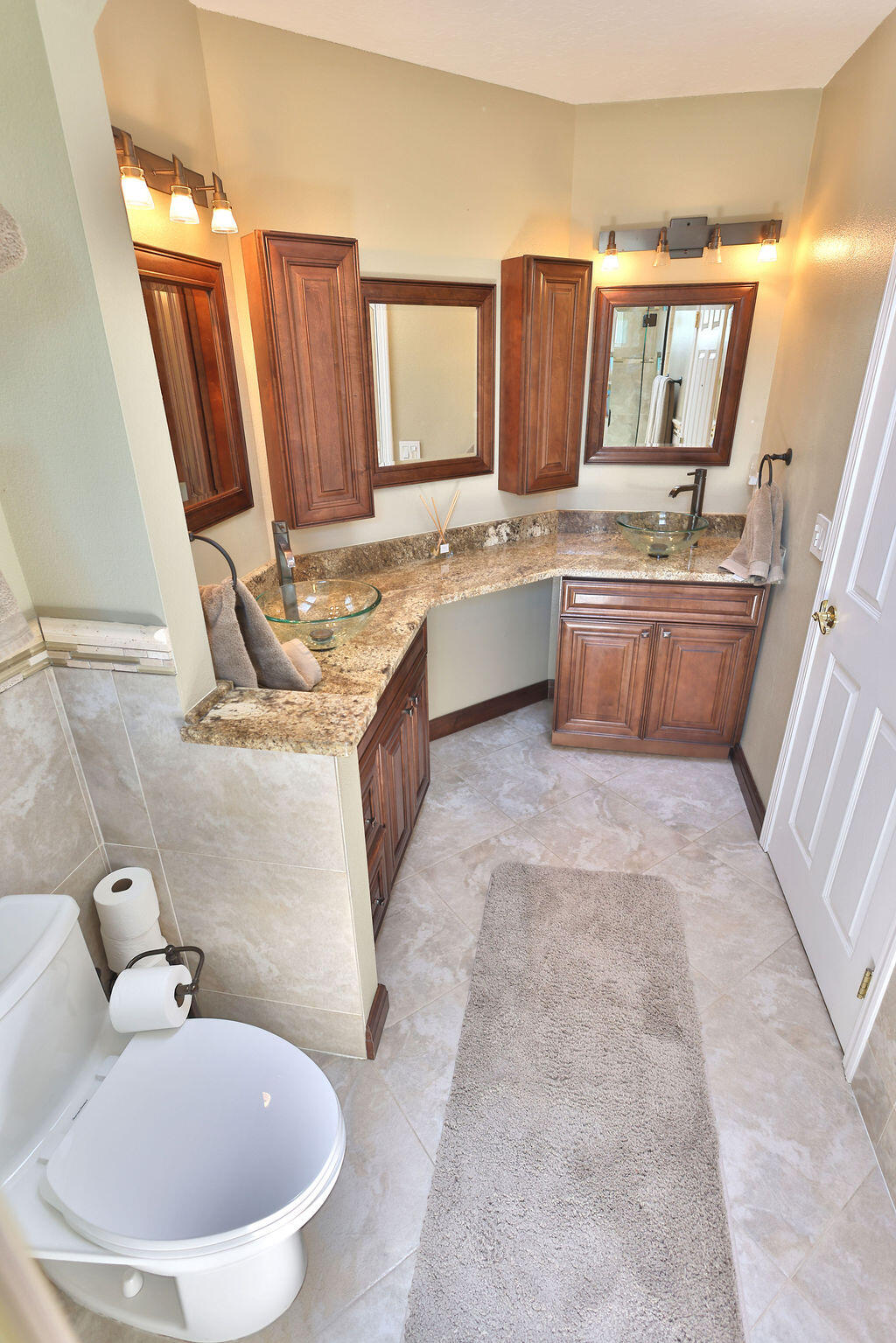 124 Long Pointe Drive