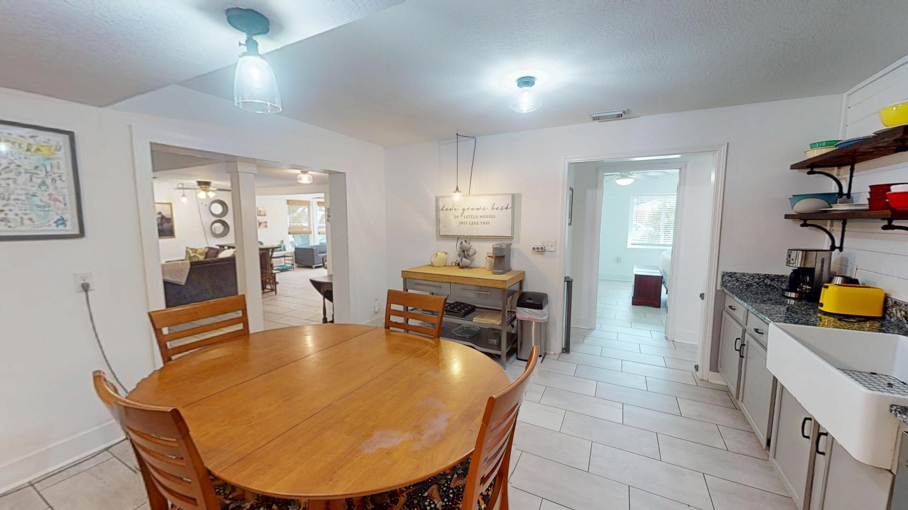 32 SE Pryor Road
