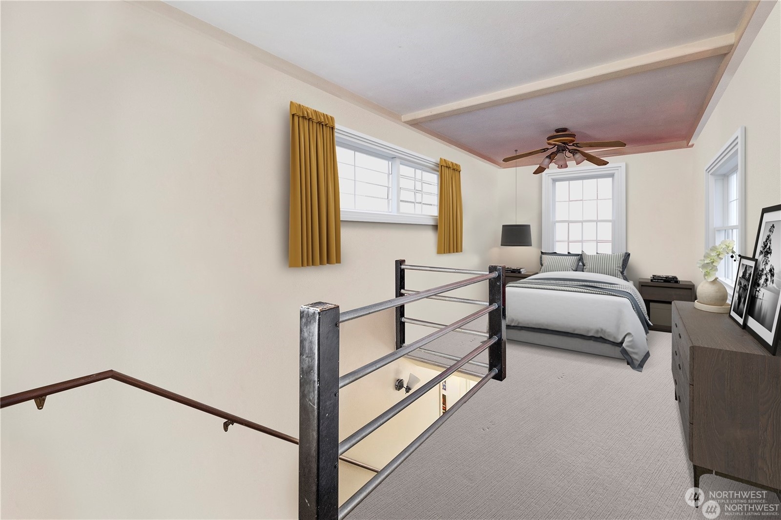 116 W Pear