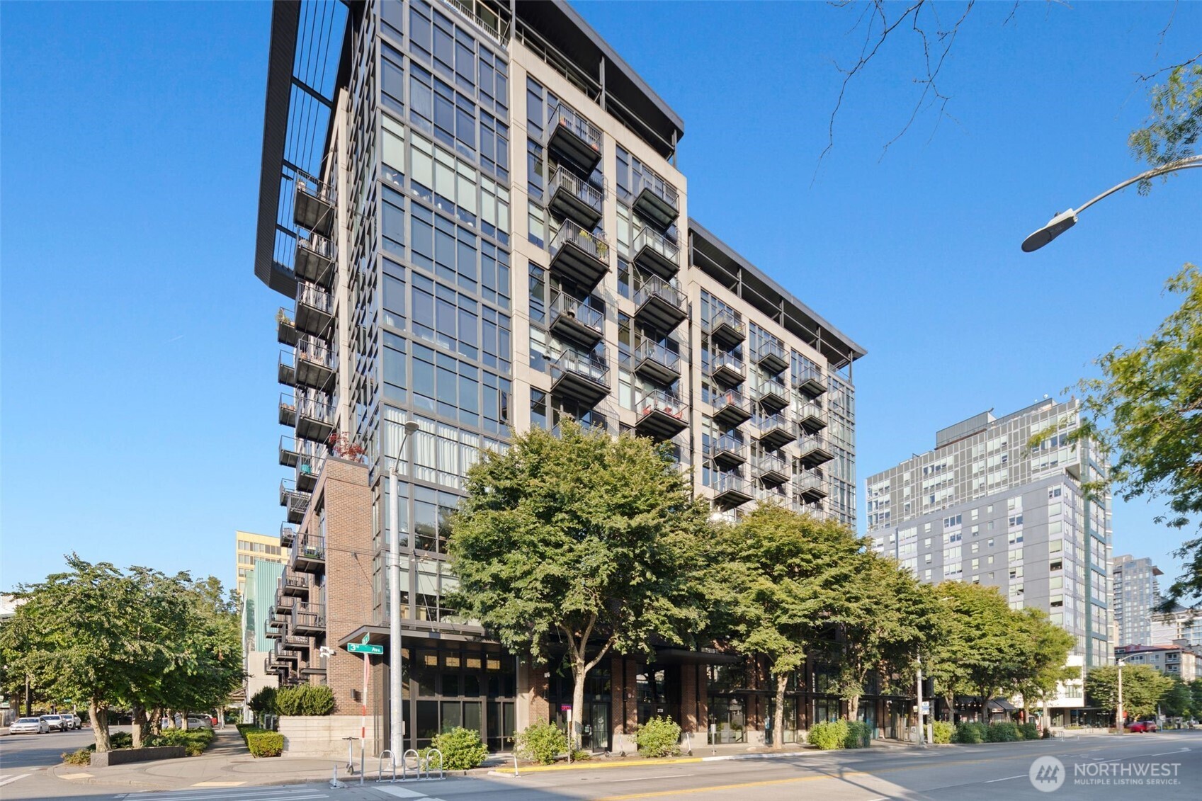 2720 3rd Avenue Unit: 1108