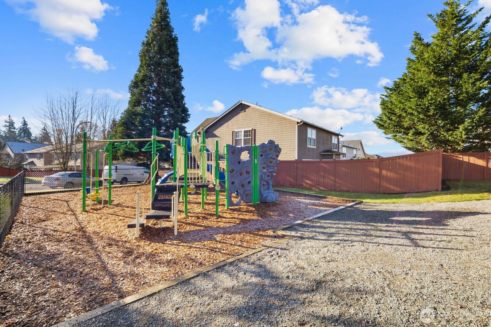 2918 SE 3rd Street