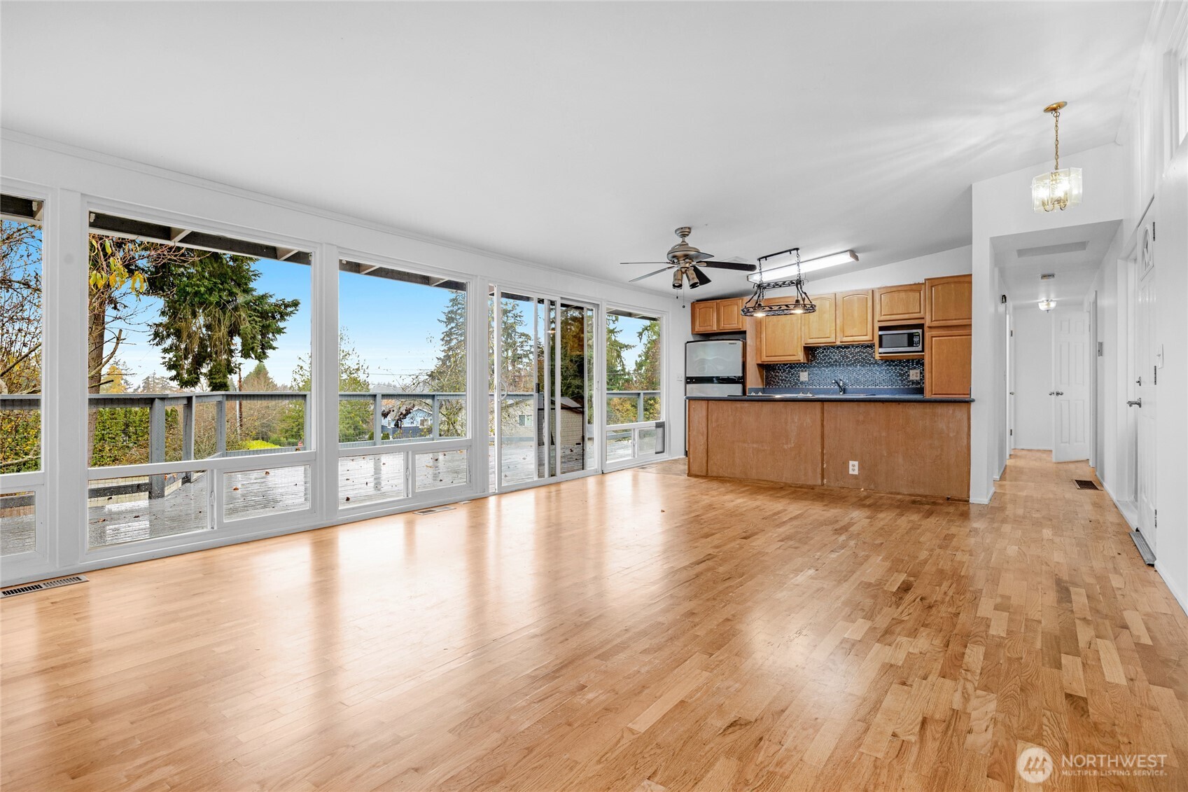 10745 126th Avenue NE